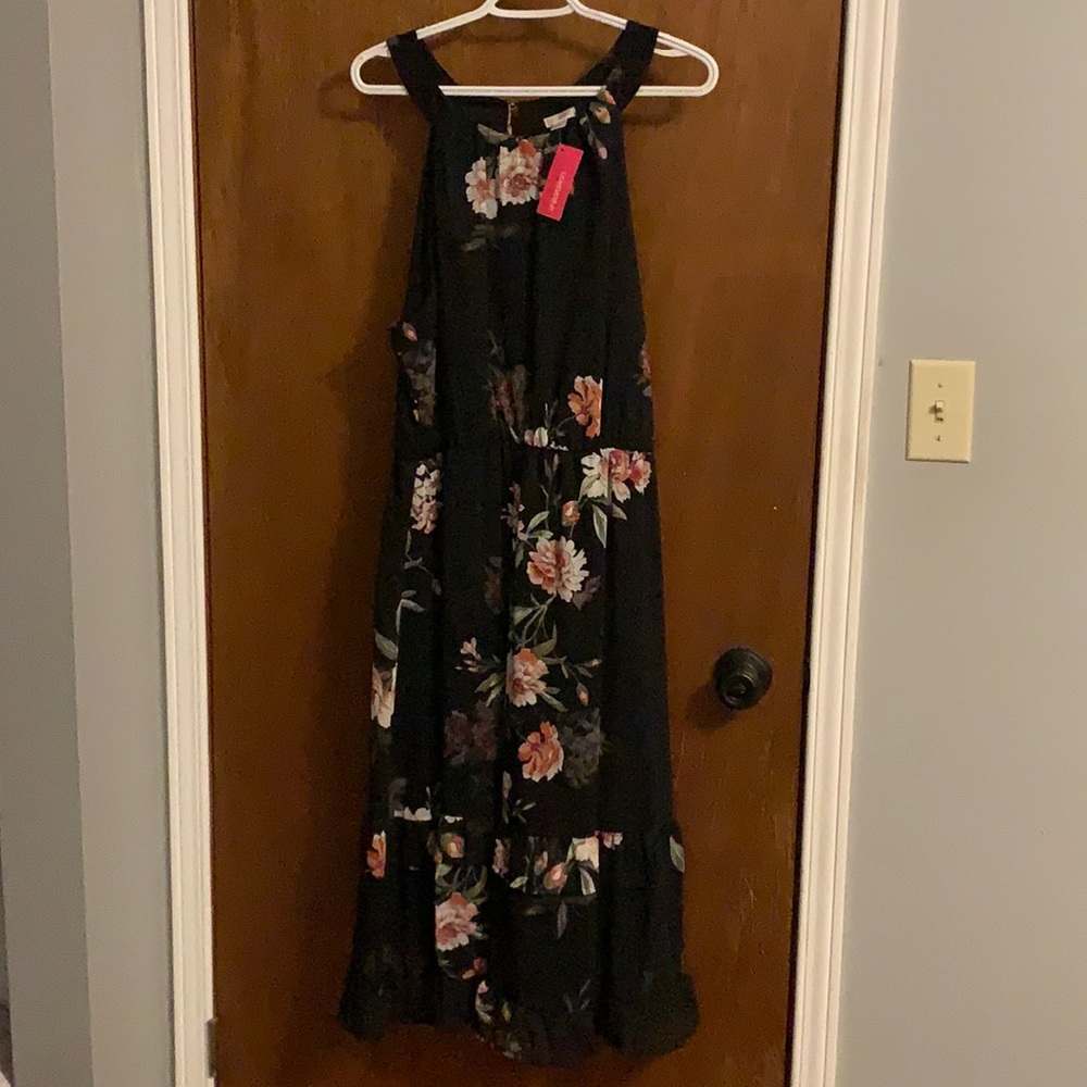 BNWT Xhilaration flowy floral summer dress
